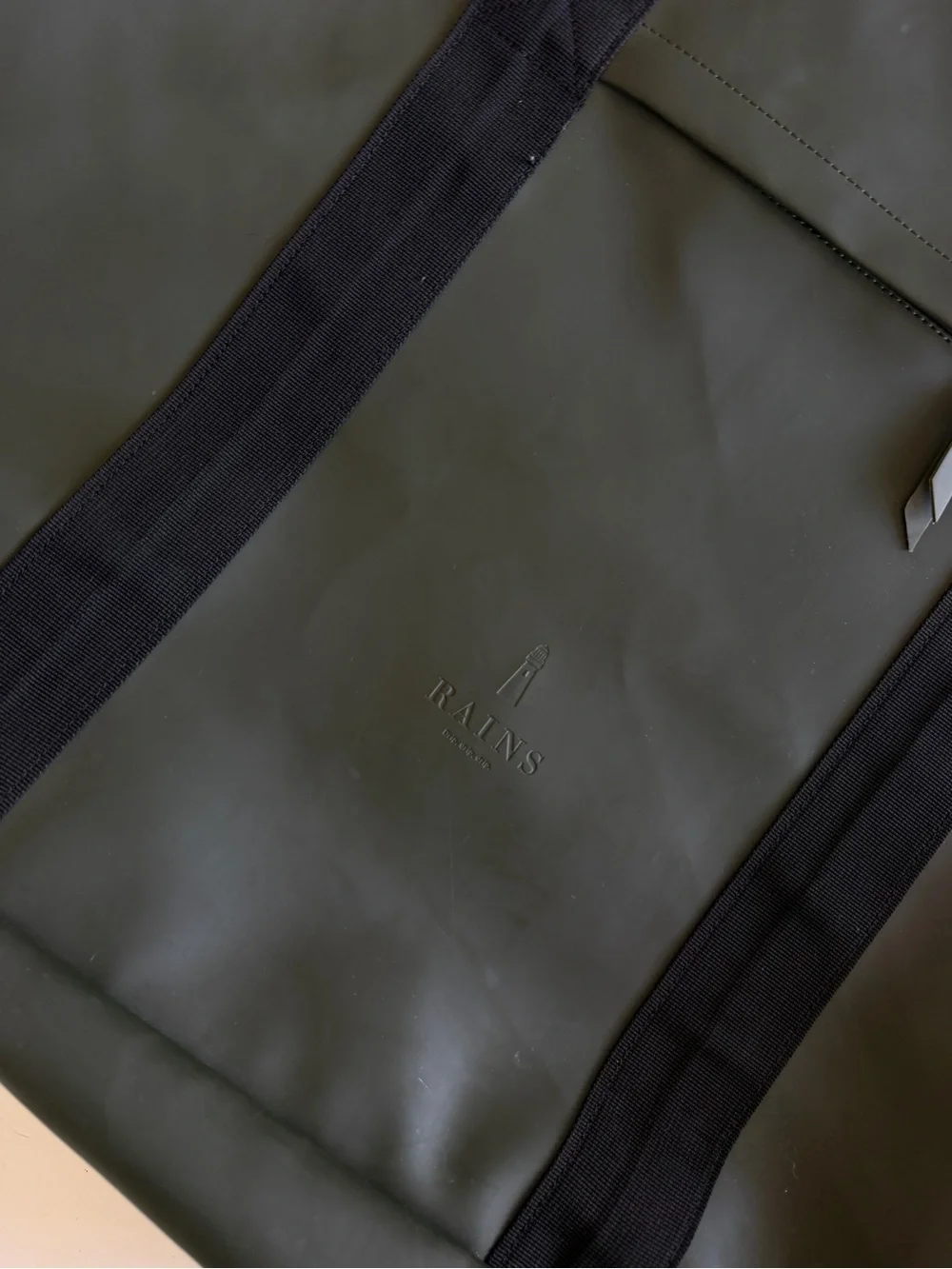 RAINS Large Weekend Waterproof Tote in Green